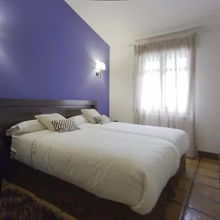 Hotel Rural Santakutz 4*